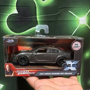 Fast & Furious 2021 Dodge Charger SRT Hellcat Die-Cast Model